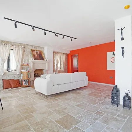 Papavero Alacati 3*